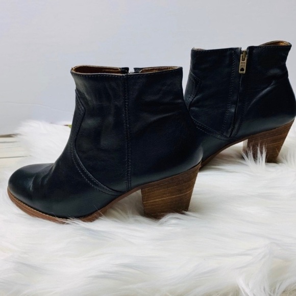 Madewell 1937 Winston Ankle Boots - Picture 3 of 8
